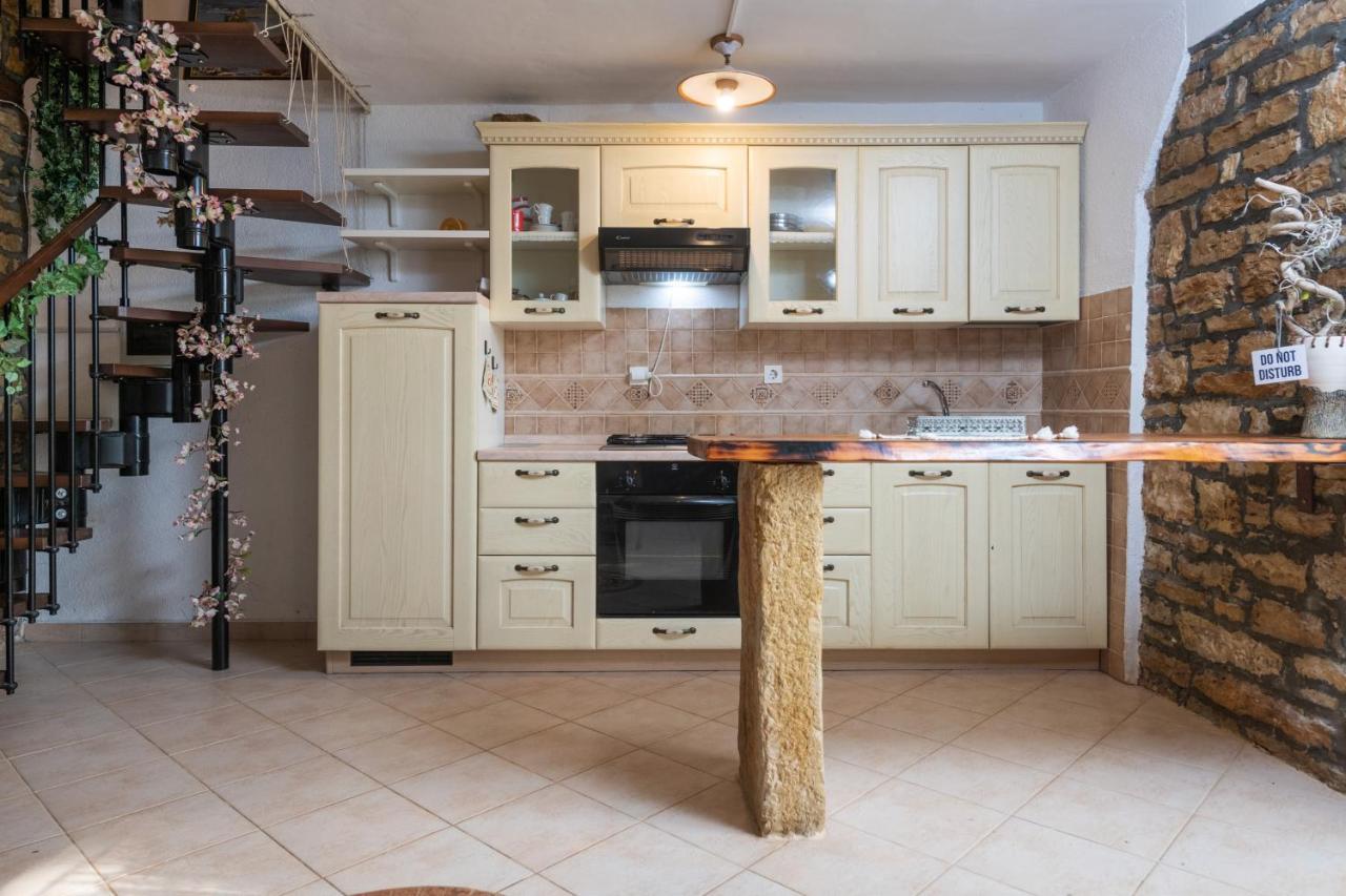 Apartment Larca Kanfanar Dış mekan fotoğraf